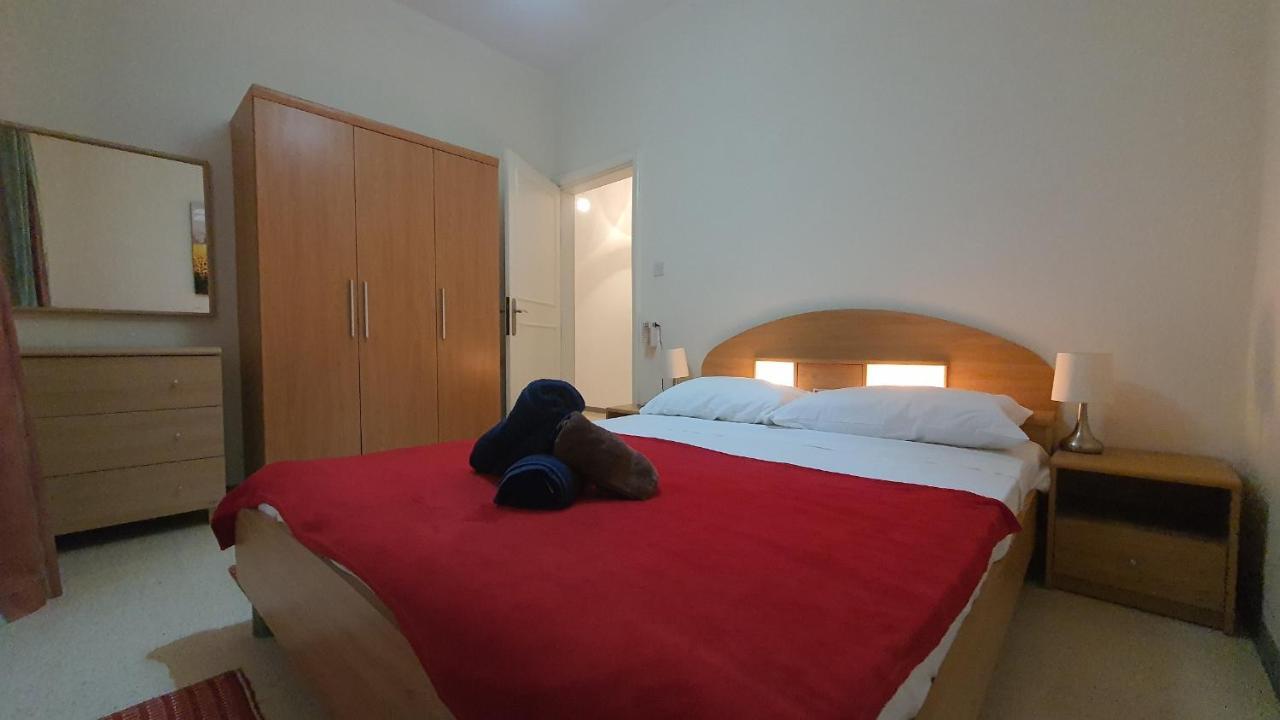 Belvedere Court Apartment *